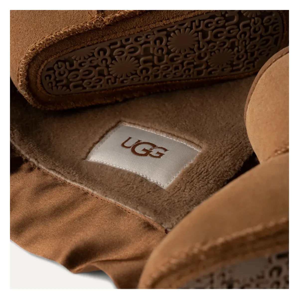 UGG Classic Laars Kids "Chestnut"