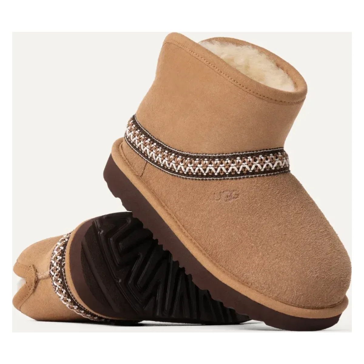 UGG Classic Mini Crescent Laars Kids "Chestnut"