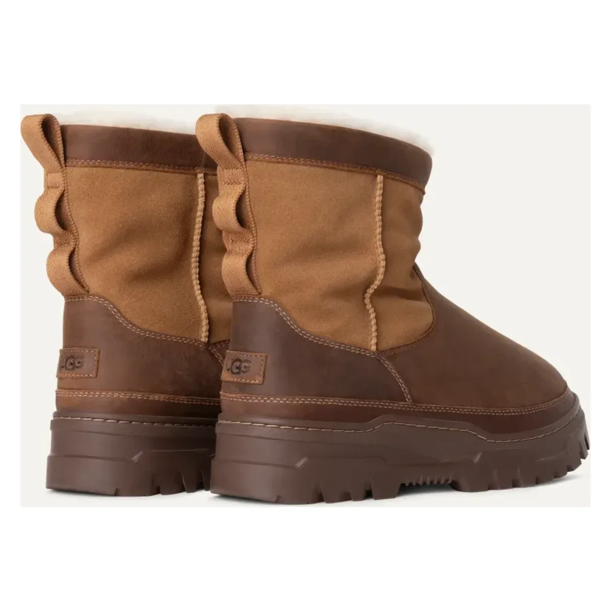 UGG Heritage Pull-On TrailGazer Laars "Chestnut"
