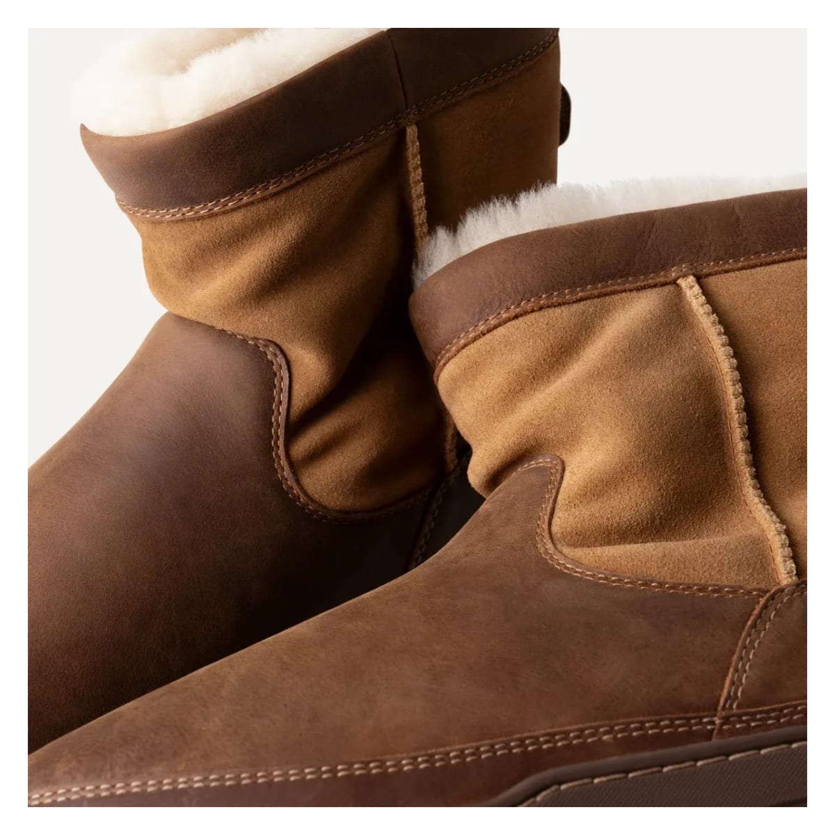 UGG Heritage Pull-On TrailGazer Laars "Chestnut"