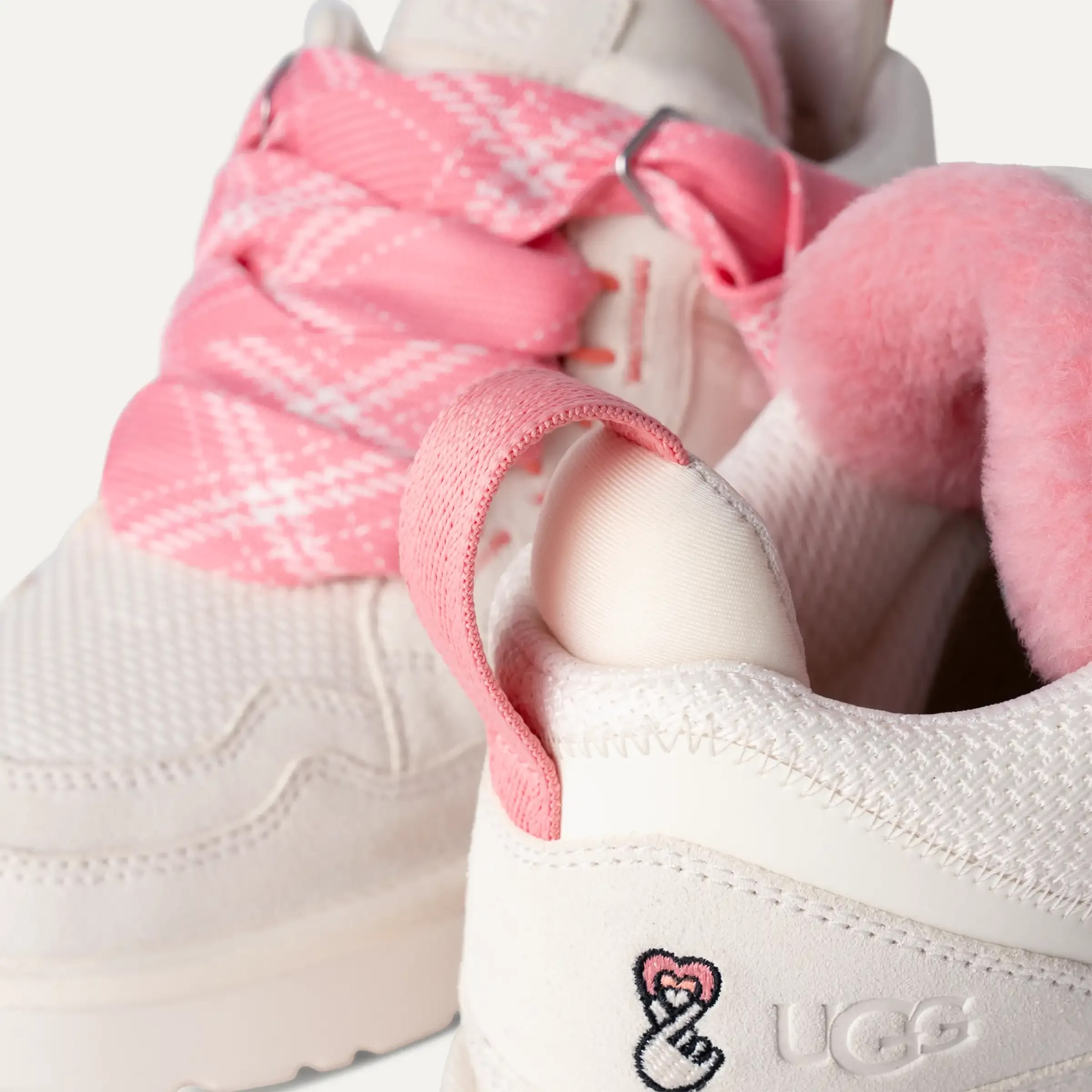 UGG Lowmel Love '25 Dames "Jasmine"