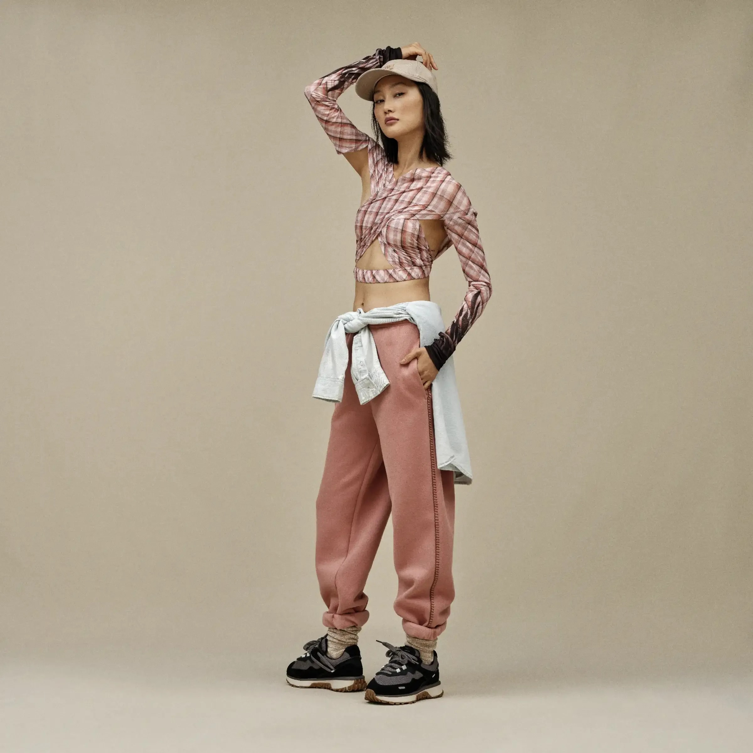 UGG Retrofi Low Dames "Black"