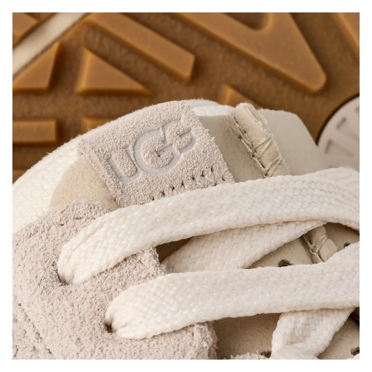 UGG Retrofi Low Dames "Ceramic"