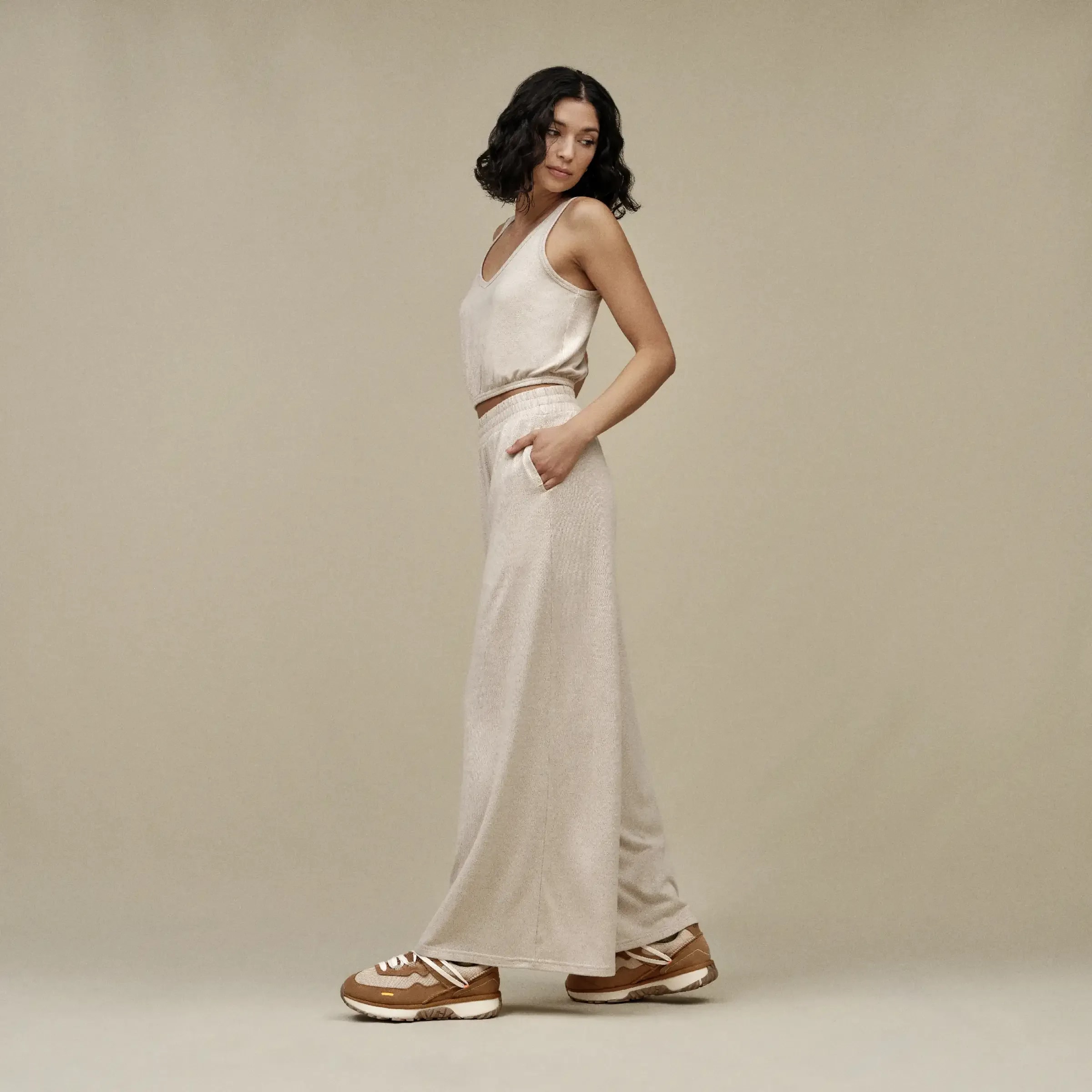 UGG Retrofi Low Dames "Chestnut"