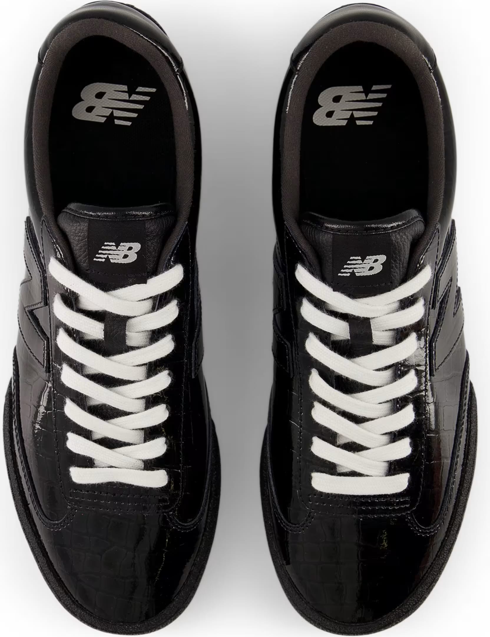 New Balance Gator Run "Black"