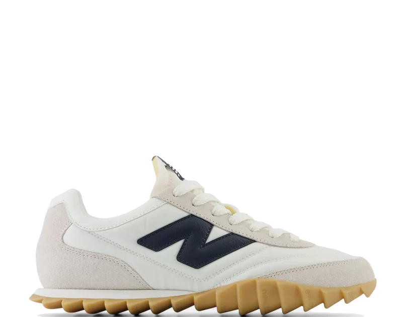New Balance R30 New Balance RC30