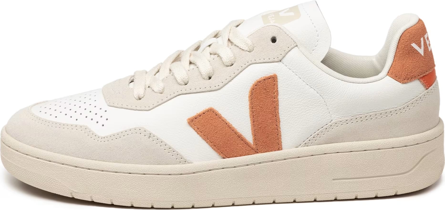 VEJA V-90 Leather