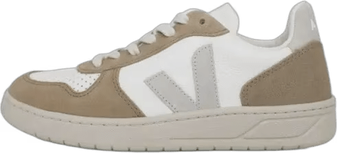 Veja V-10 Extra White Natural Sahara