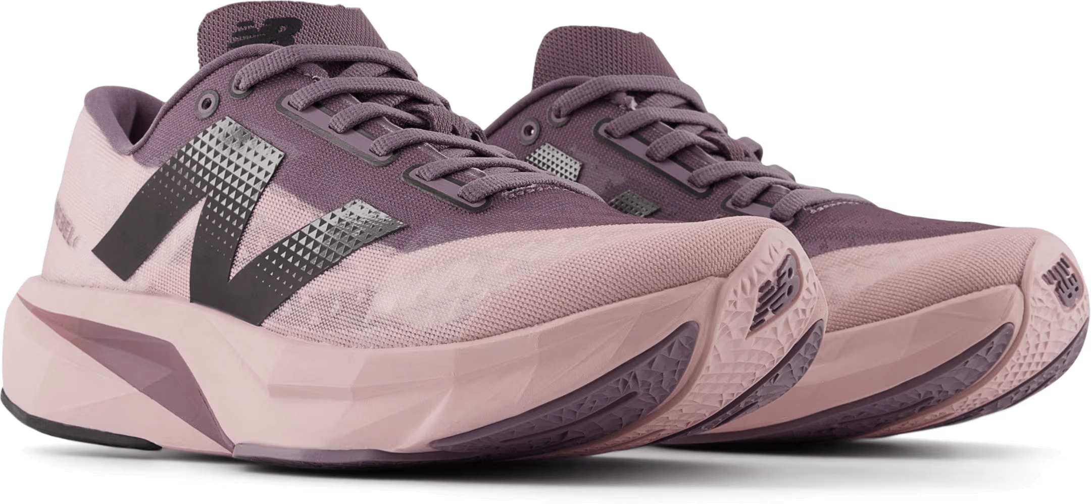 New Balance FuelCell Rebel v4