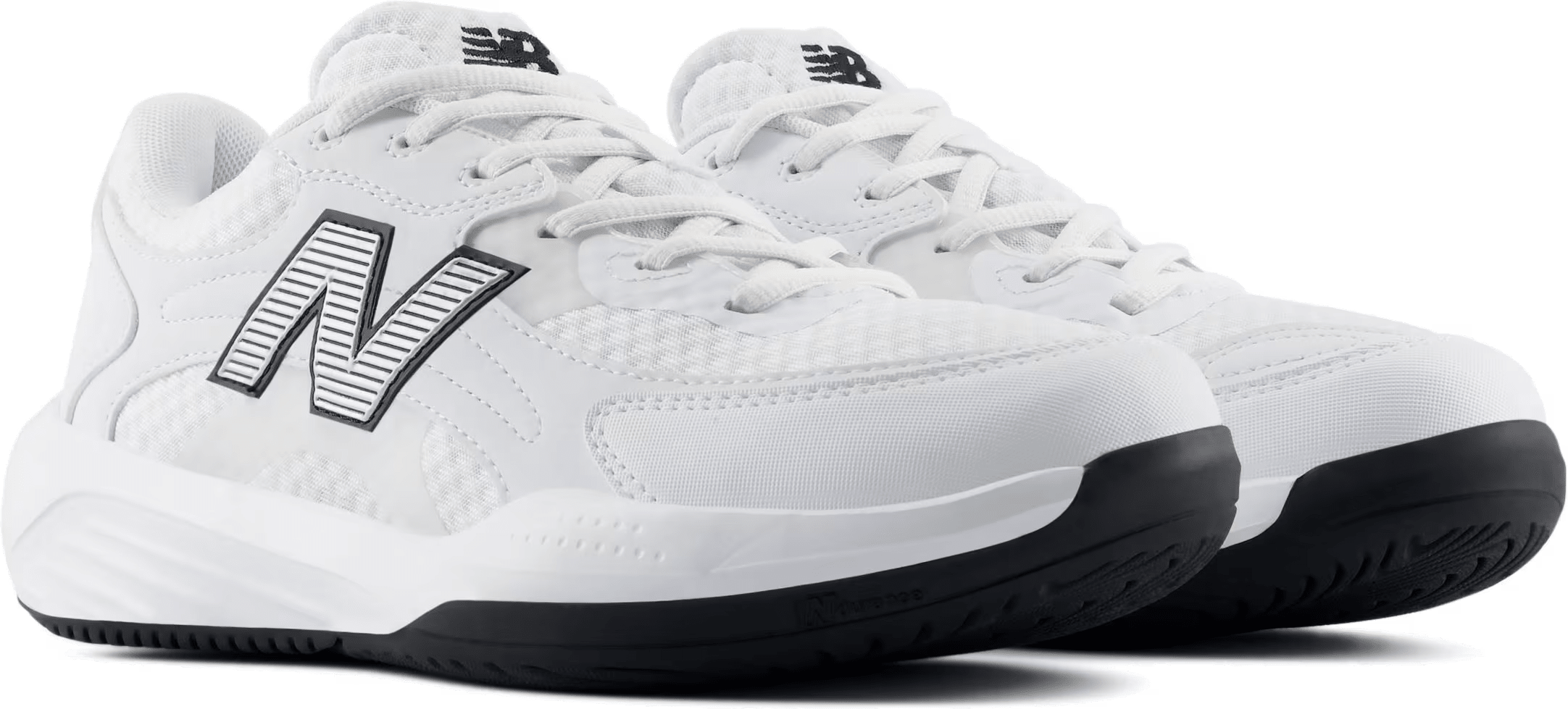 New Balance 696v7