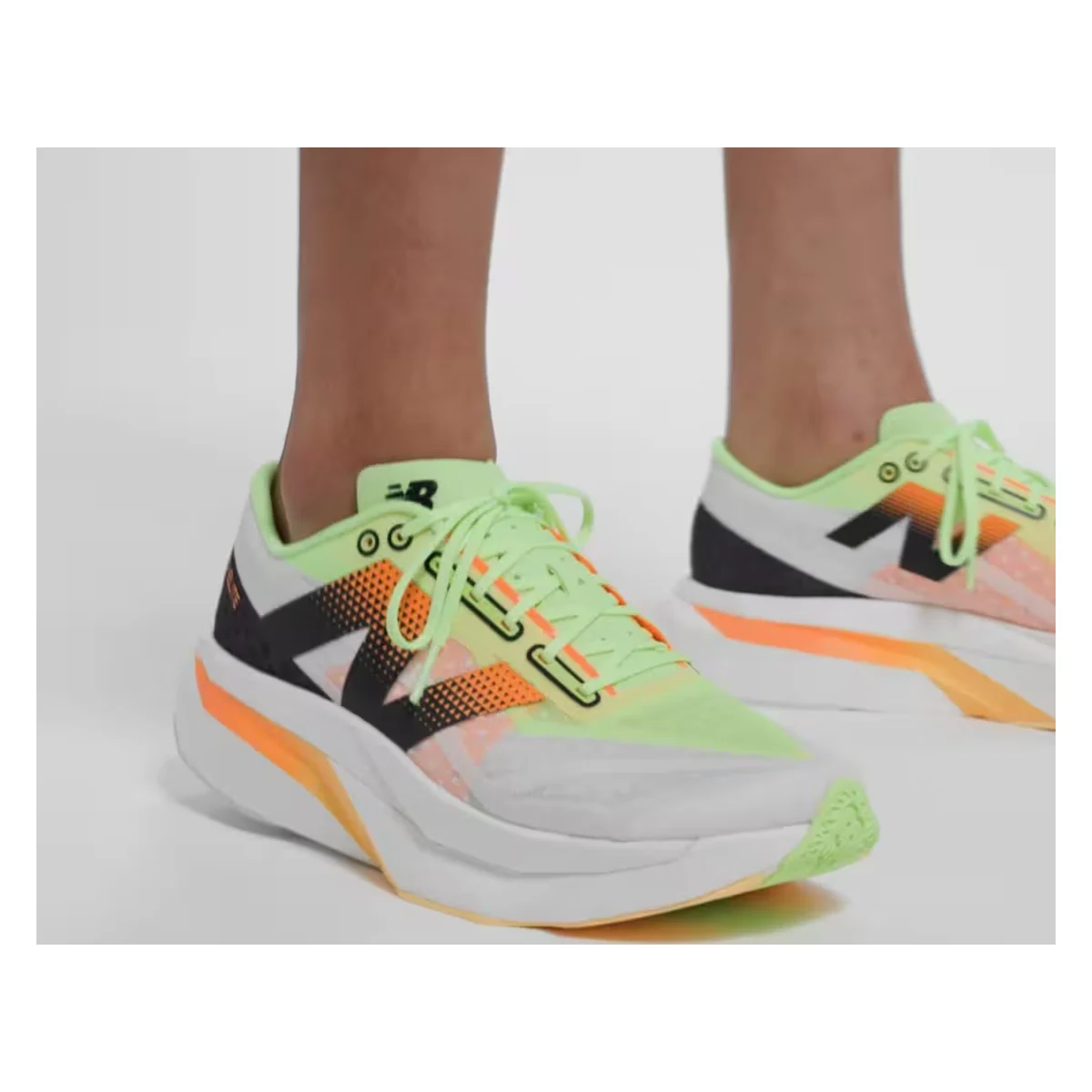 New Balance FuelCell SuperComp Elite v4 Wmns "Mango Lime"