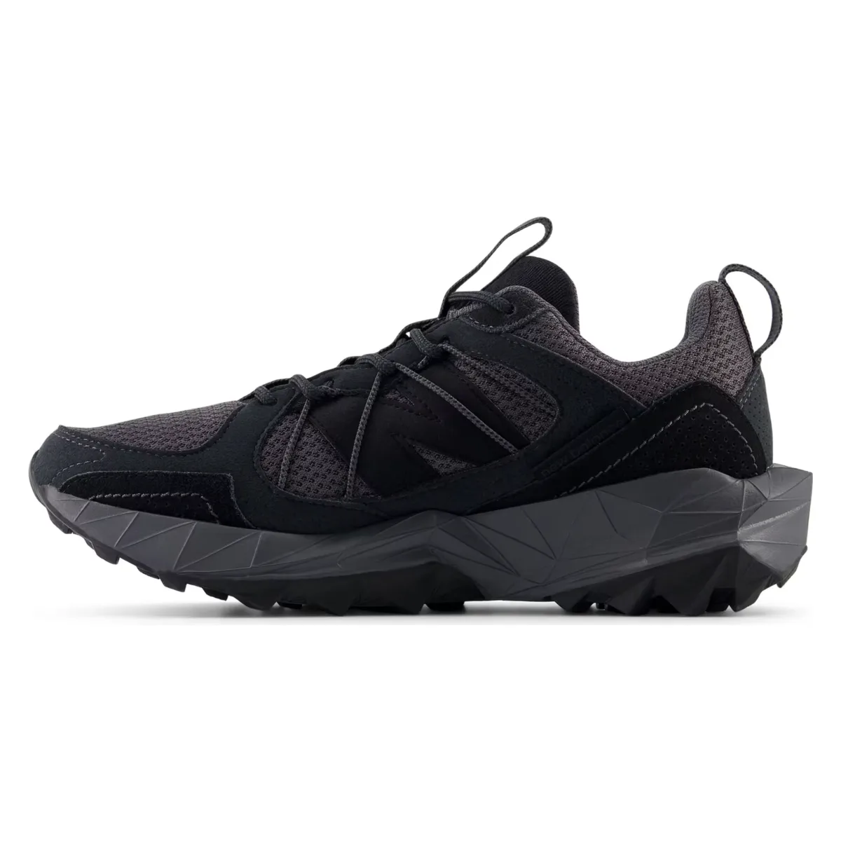 New Balance Tektrel Black Magnet (Women's)