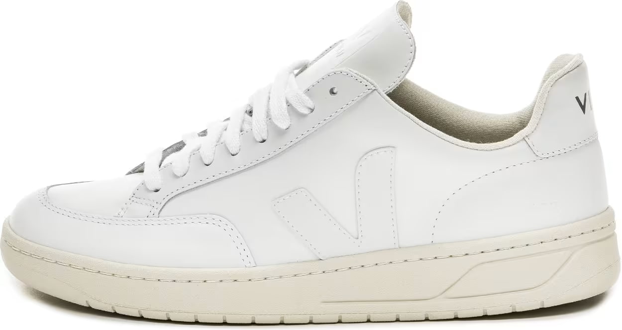 Veja Wmns V-12